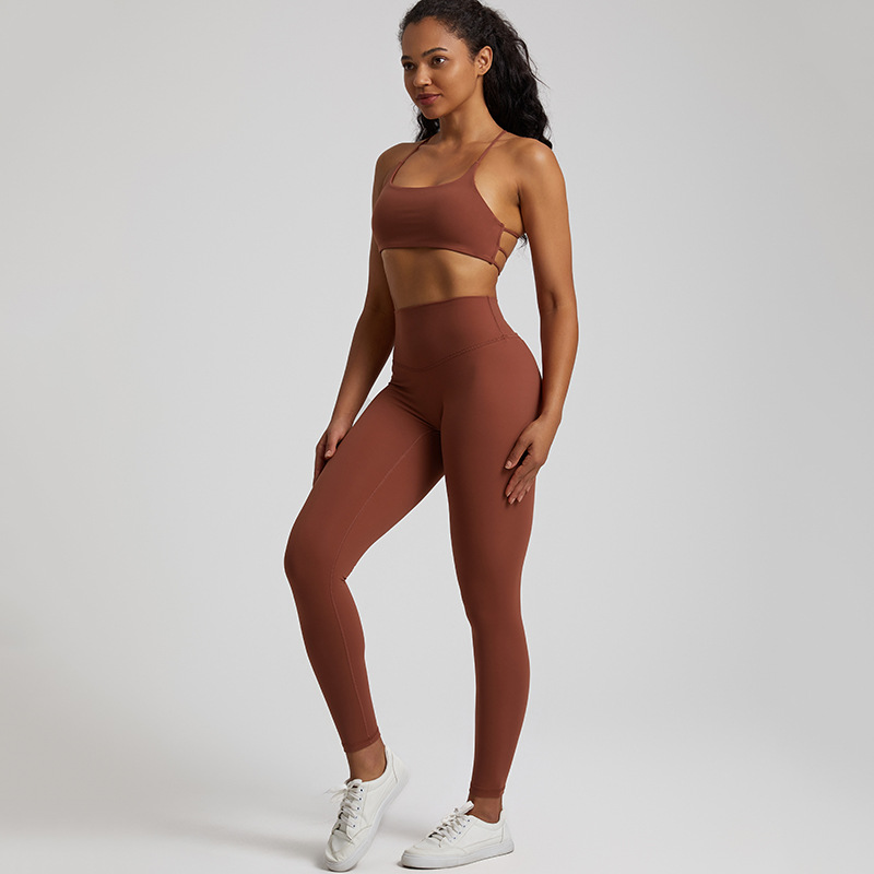 Halter Bra Vest Peach-shaped Buttocks Yoga Wear Shorts Set SKL-LQ3359