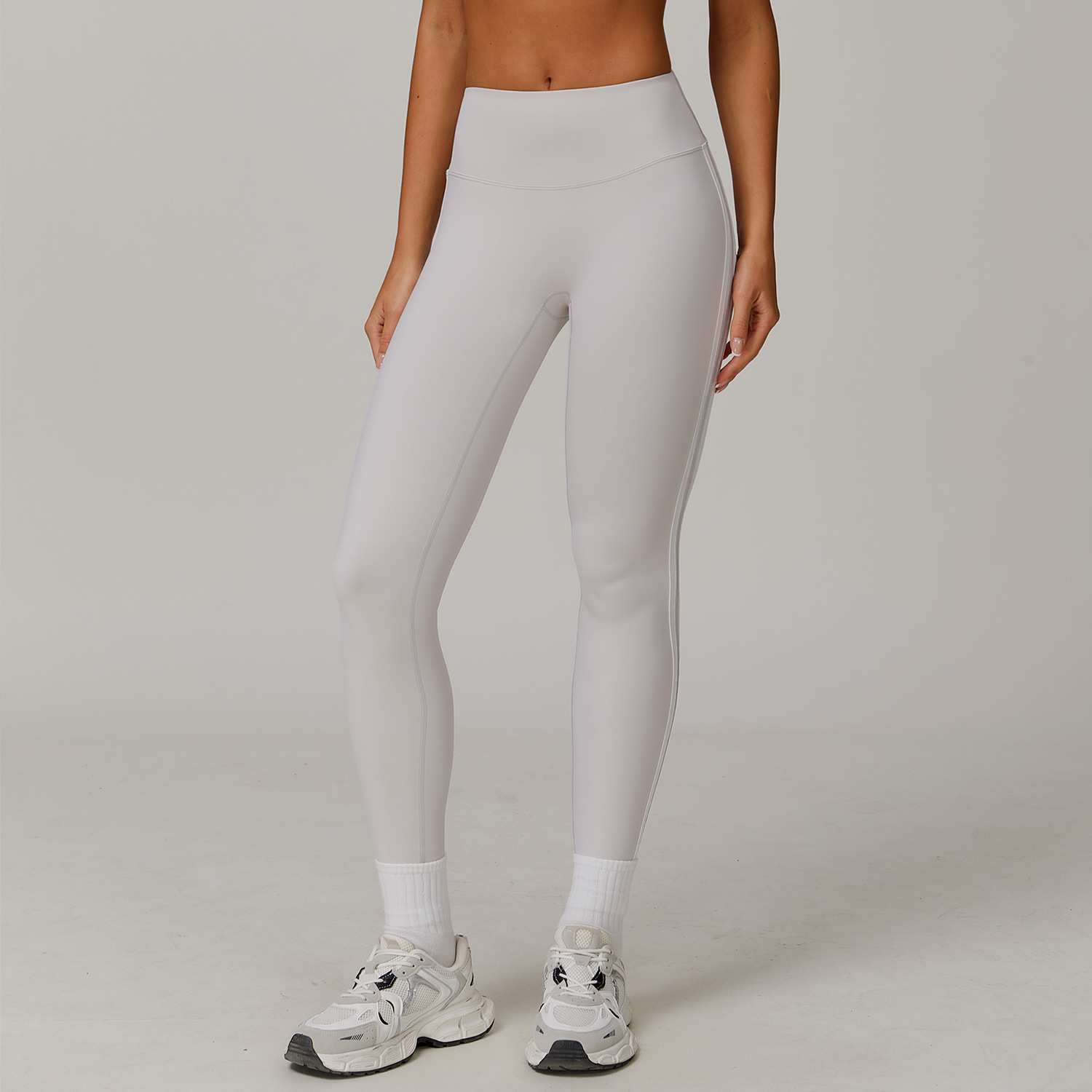 Naked-feeling Tight Fitness Pants 3020