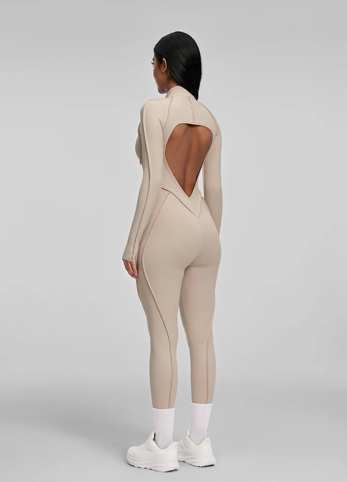 Comfortable Slim Fit Open-Back Long Length Yoga Jumpsuit with Built-in Bra SKL-FNK25122