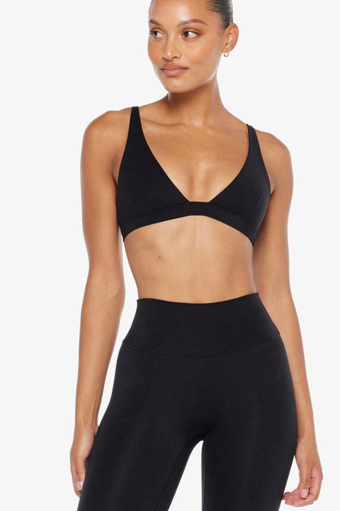 Slimming High-Waisted Ankle-Length Yoga Set with Push-Up Supportive Sports Bra and Racerback Design SKL-FNK202316