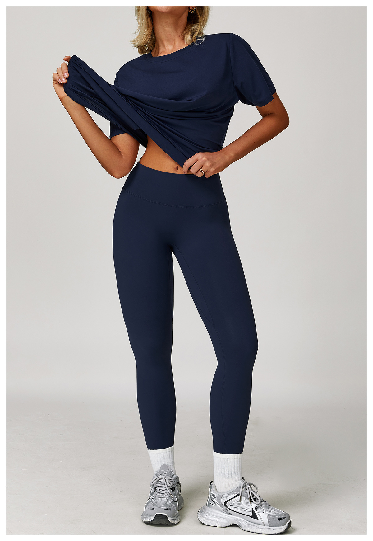 Women's Round Neck Athletic Short Sleeve T-Shirt 4503