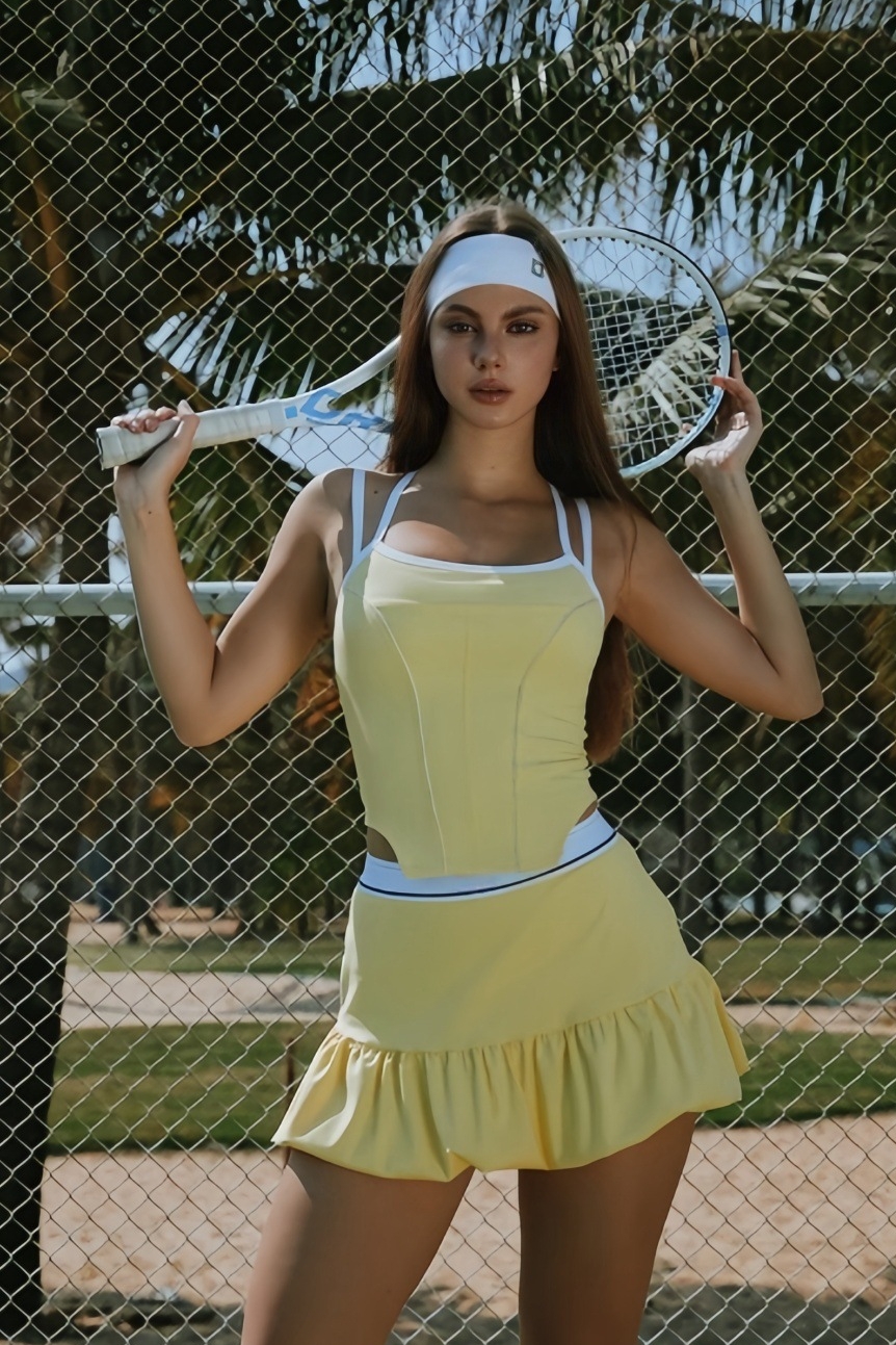 Comfortable Back Cutout Tank Top Yoga Shirt with Built-in Bra SKL-FNK25136