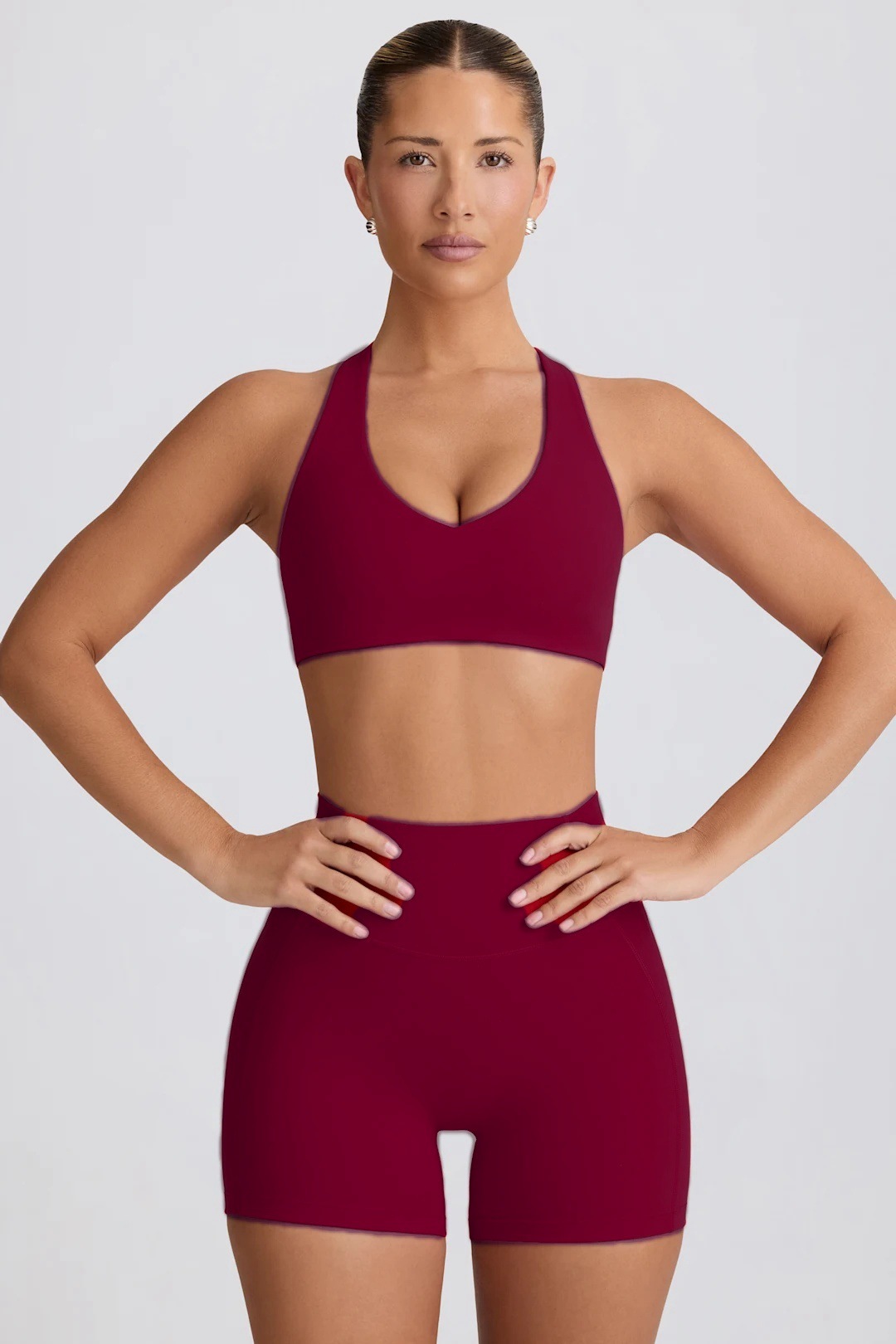  Heart-Shaped Yoga Set with High-Waisted Shorts and Colorblock Design 2-Piece Set SKL-FNK25118