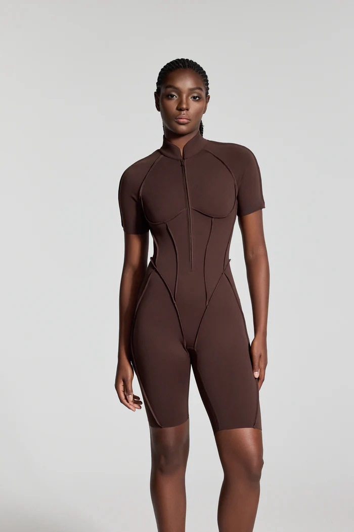 Comfortable Slim Fit Open-Back Short Length Yoga Jumpsuit with Built-in Bra SKL-FNK25129