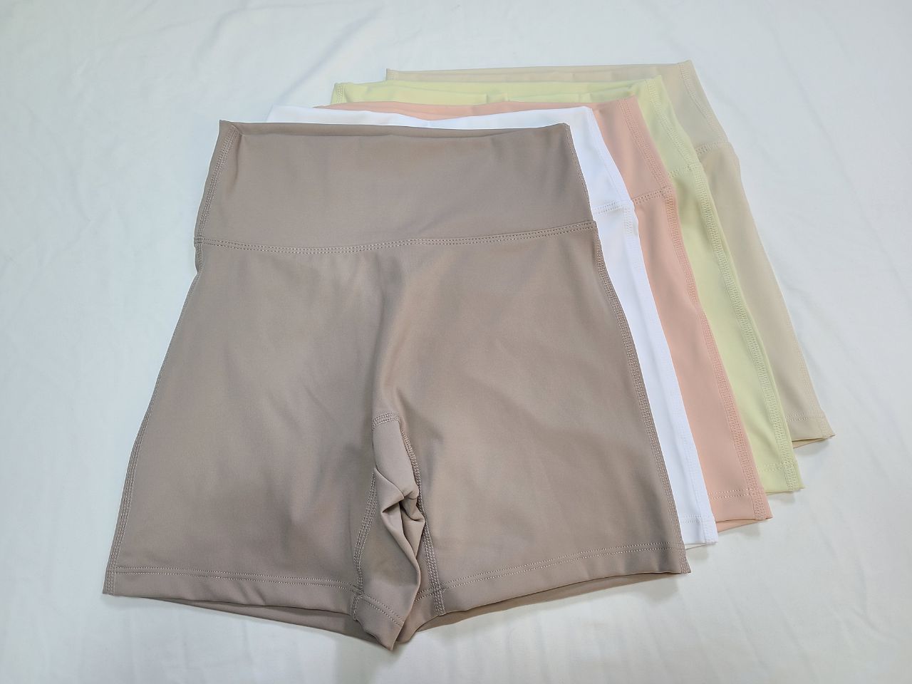 Solid Color Three-Quarter Length Athletic Yoga Cycling Pants SKL-FNK202316