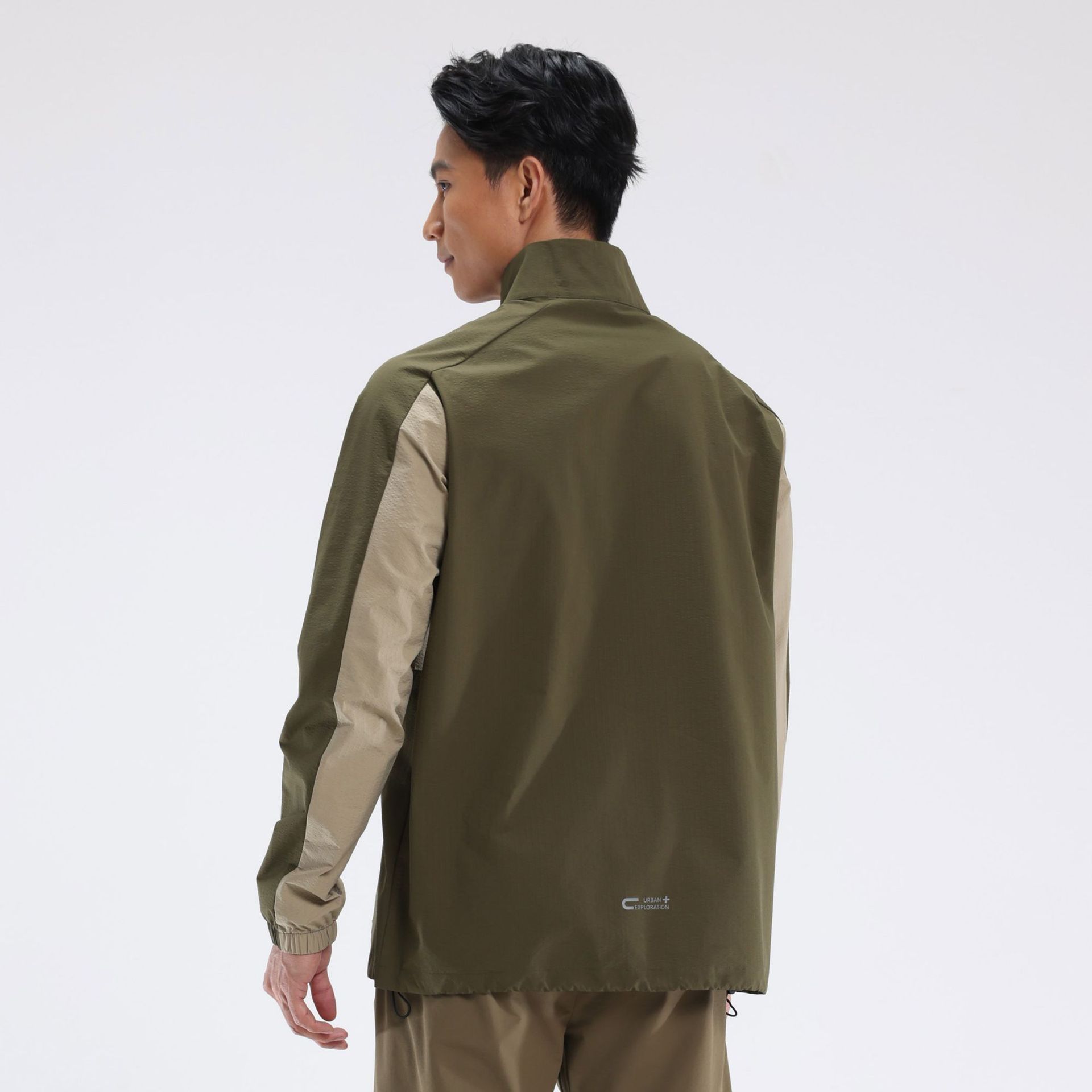 Men's Windproof Waterproof Half-Zip Jacket E42183