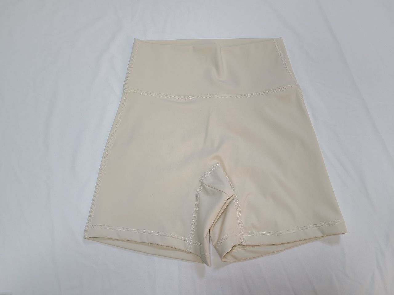 Solid Color Three-Quarter Length Athletic Yoga Cycling Pants SKL-FNK202316