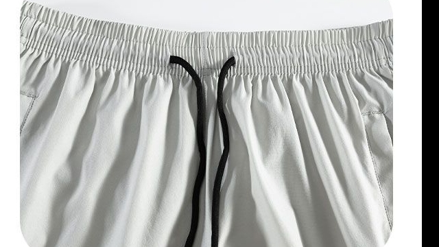Men's Seamless Reflective Quick-Dry Shorts S51131