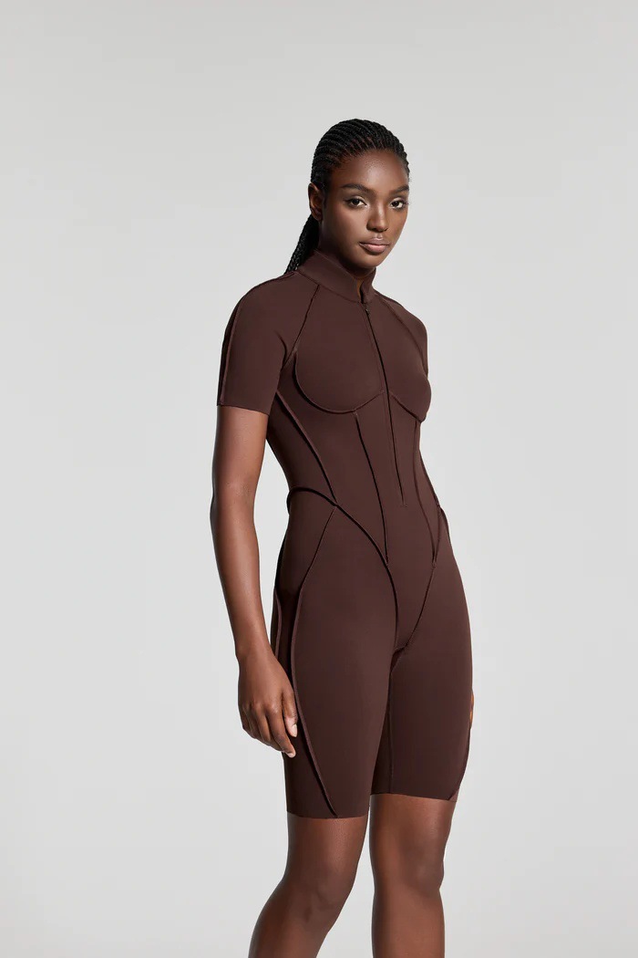 Comfortable Slim Fit Open-Back Short Length Yoga Jumpsuit with Built-in Bra SKL-FNK25129