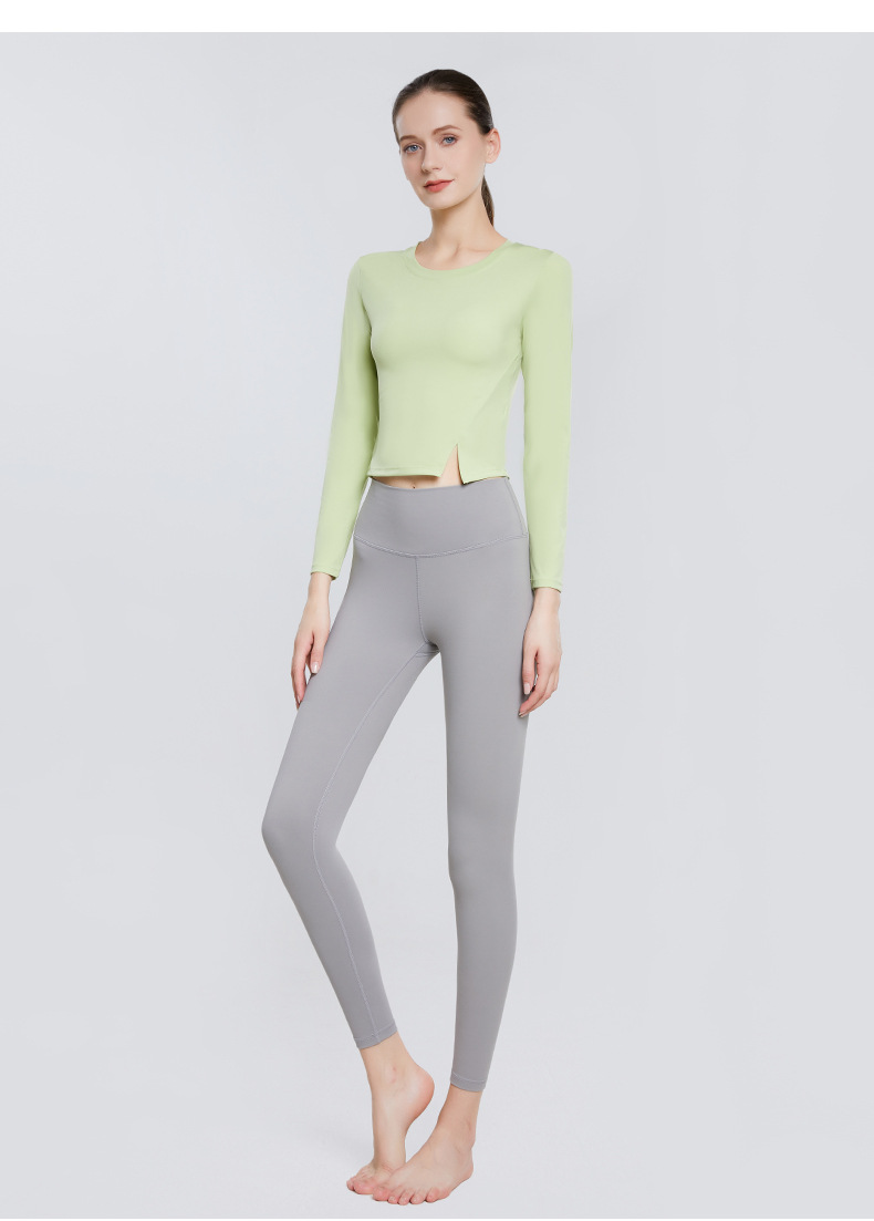 Slim Fit Yoga Jacket for Women Casual Sport Top with Windproof Standing Collar SKL-QY22199