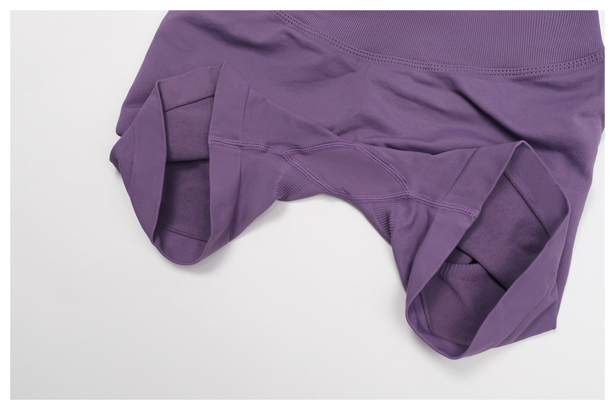 V-Waist Seamless Knit Yoga Shorts 7790