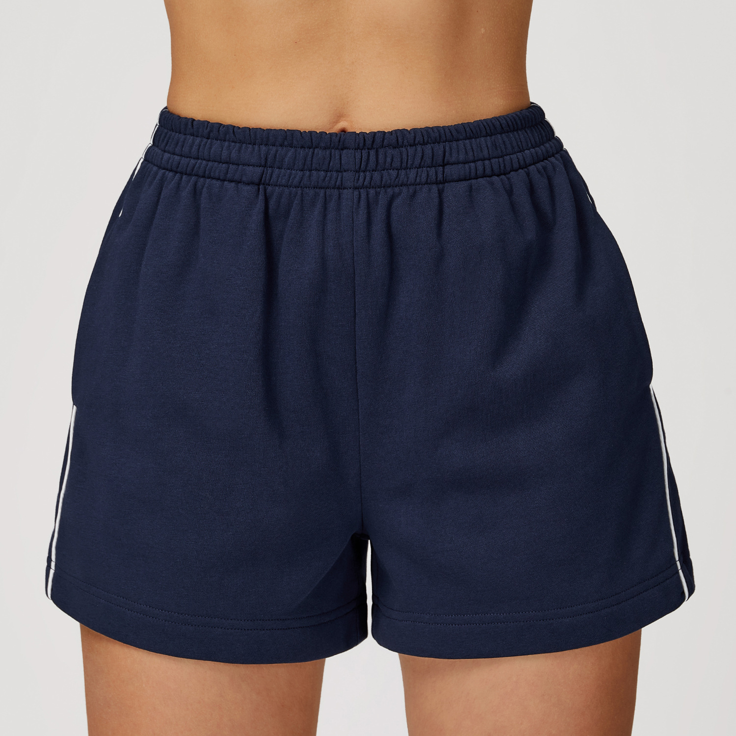 Loose Straight-Leg Pocket Sweatshorts 7028-2