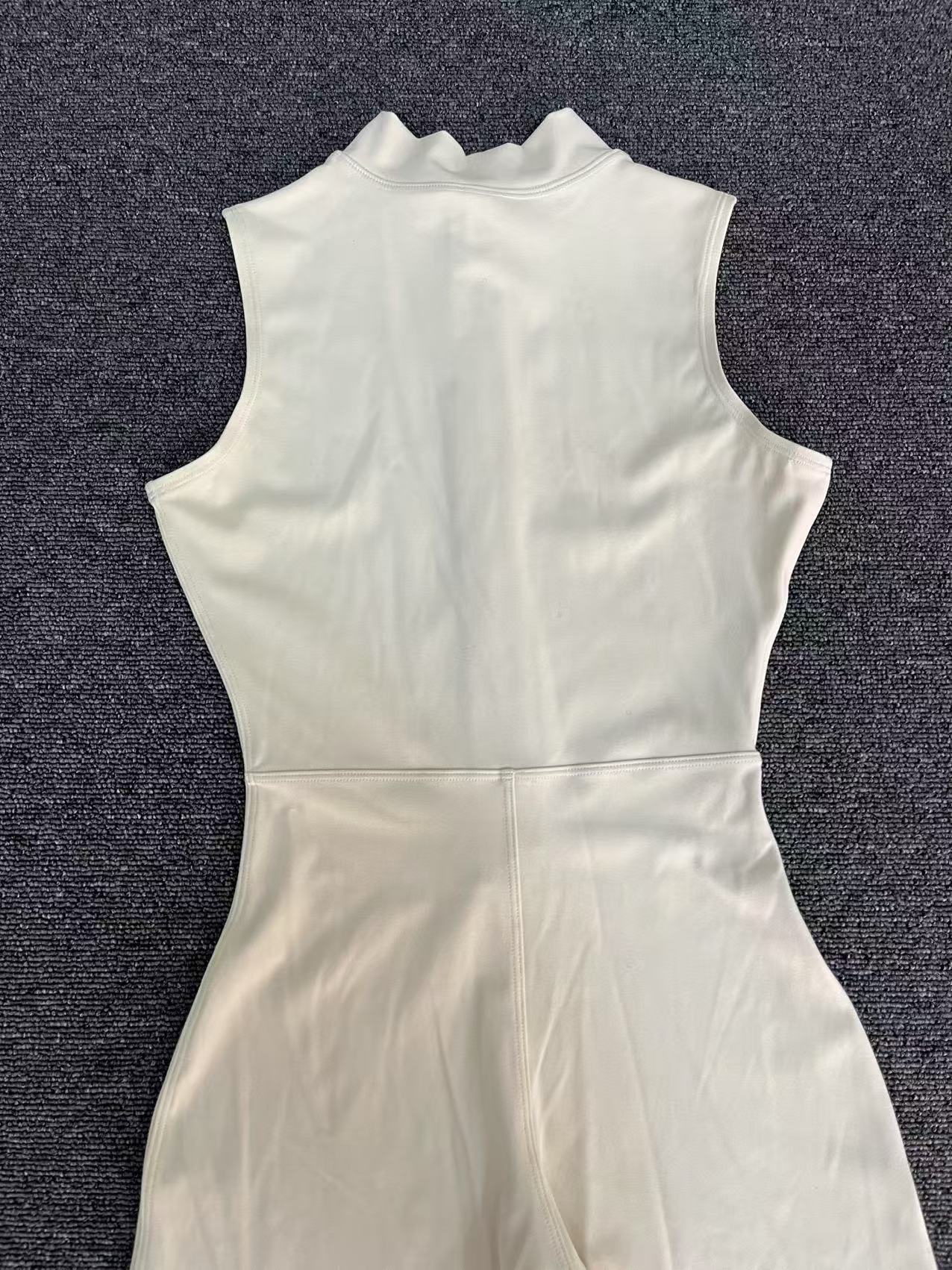 Zipper Yoga Bodysuit 25210