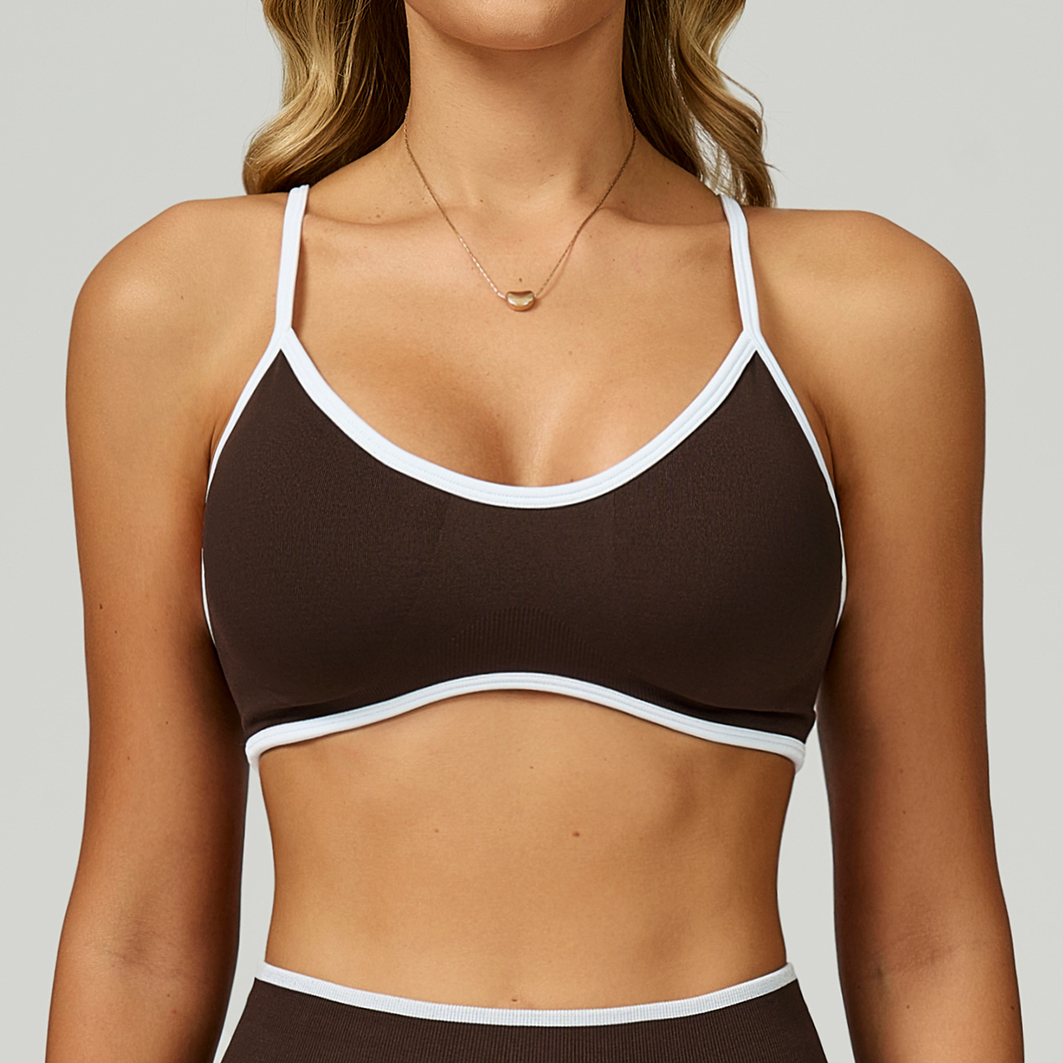 Seamless Hollow-Out Back Yoga Bra 9245