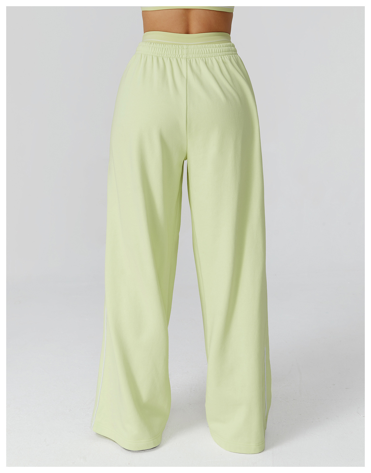 High-Waisted Straight-Leg Sweatpants 7028-1