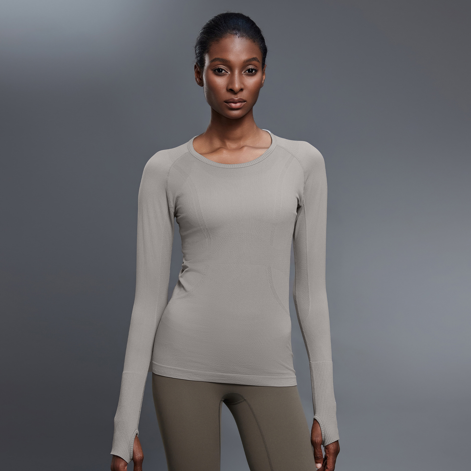 Breathable Solid Color Yoga Wear Long Sleeves D19083
