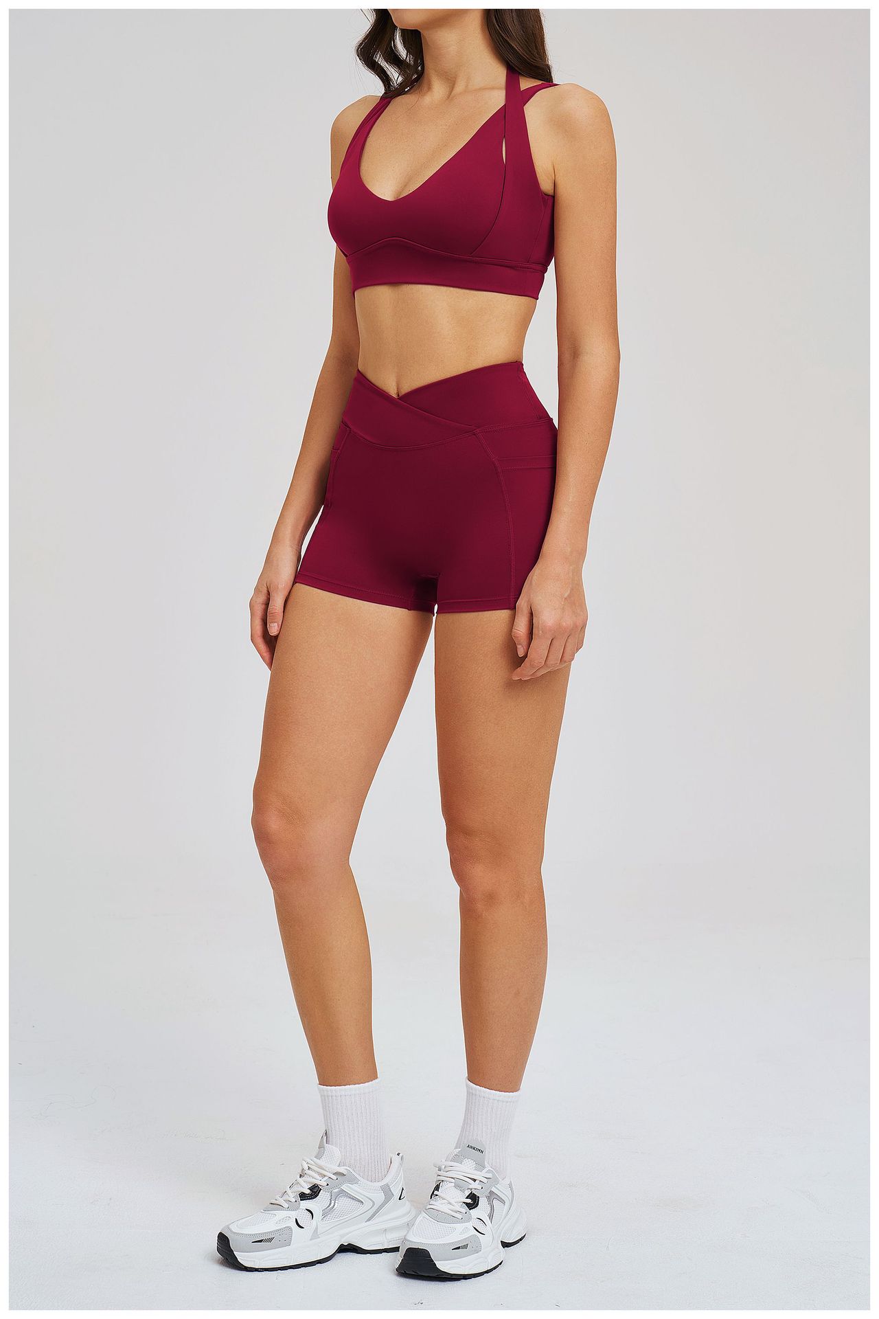 Sexy Backless Solid Color Sports Bra EWX2539