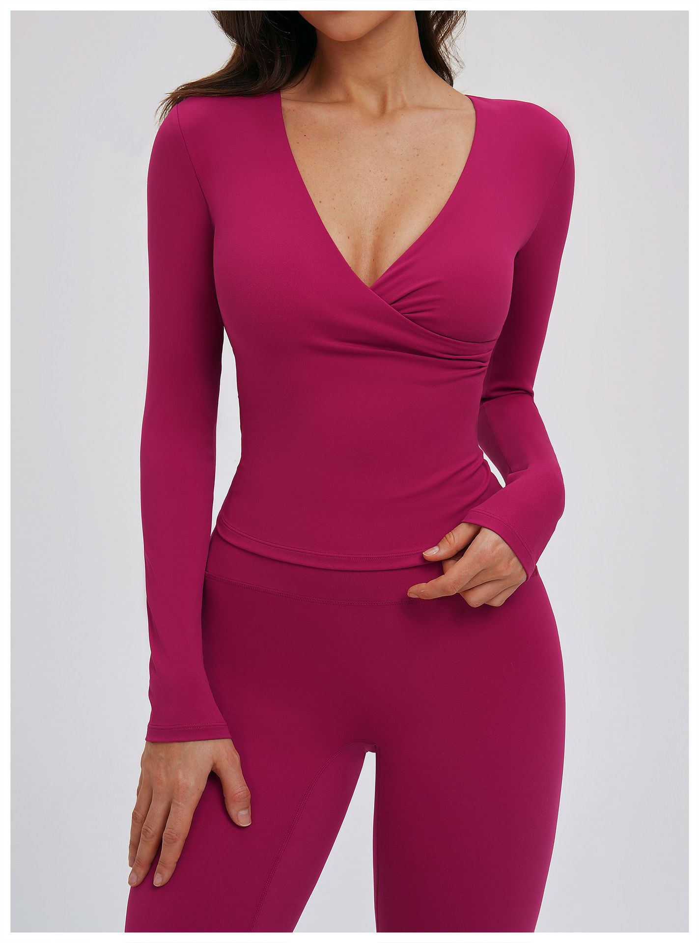 V-neck Tight Yoga Top with Long Sleeves ECX5529