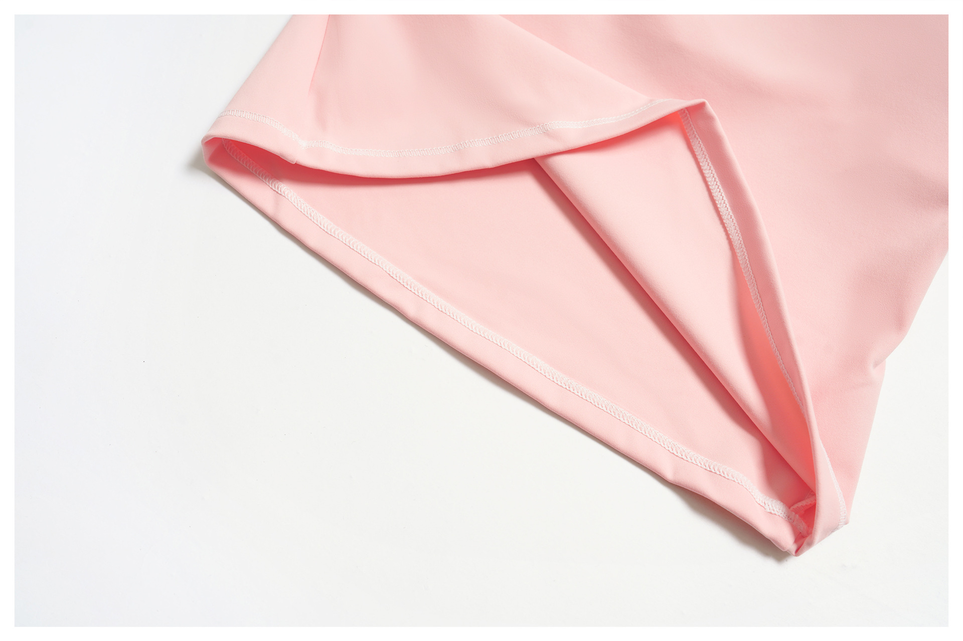 Long-sleeved Color-blocked Brushed Slim-fit T-shirt ECX7028