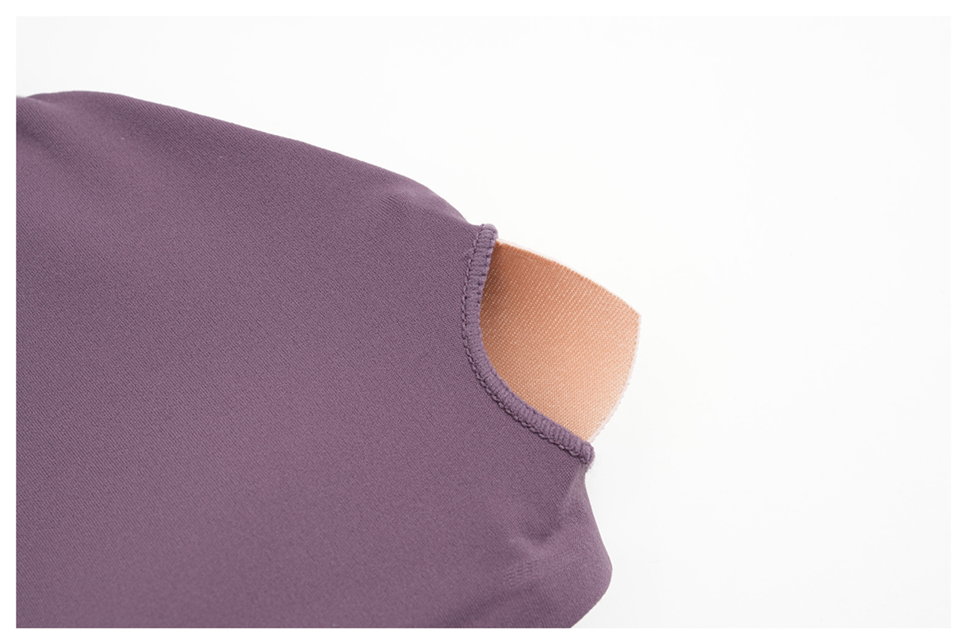 Sexy Backless V-neck Solid Color Yoga Bra EWX5544