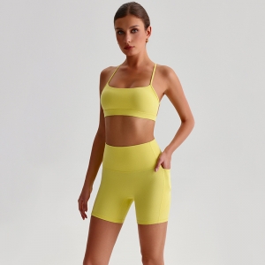 Yoga Suit For Women Casual Sports shorts three-quarter length shorts And Tight-fitting Nude Yoga Bra SKL-LQ5639