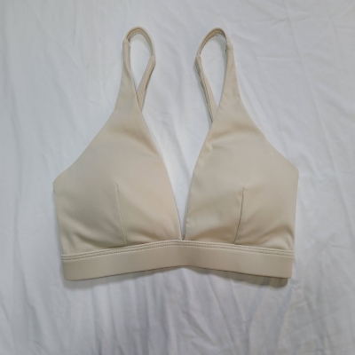 Slimming High-Waisted Ankle-Length Yoga Set with Push-Up Supportive Sports Bra and Racerback Design SKL-FNK202316